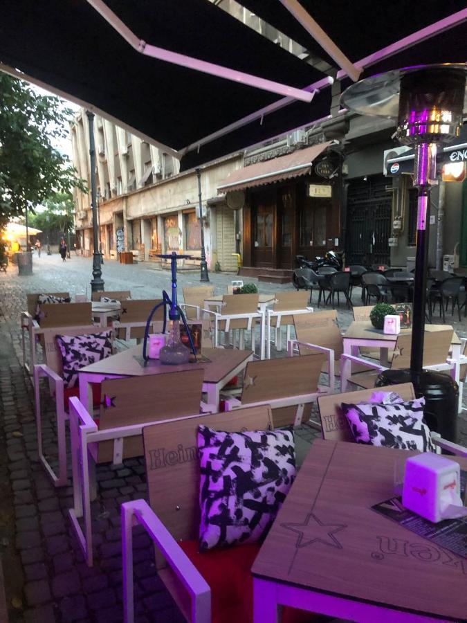 Old Town Bar Apartments On Street Tonitza Bucharest Luaran gambar